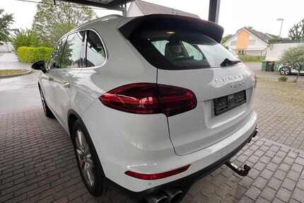 Porsche Cayenne 198.000 km 21.400 &euro; mainz 55127
