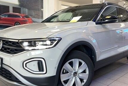 VW T-Roc 9.999 km 33.990 &euro; Idstein 65510
