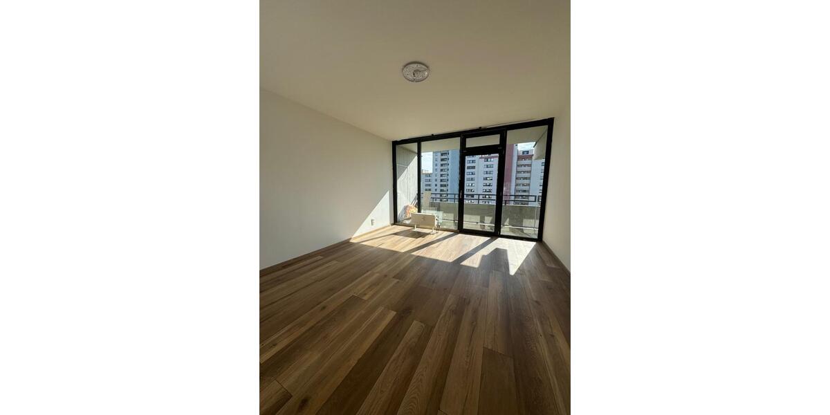kernsanierte helle 2 Zimmer-Wohnung mit TG Stellplatz und Balkon 2 zimmer