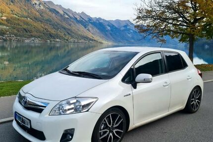 Toyota Auris 140.000 km 9.150 &euro; Eltville 65343