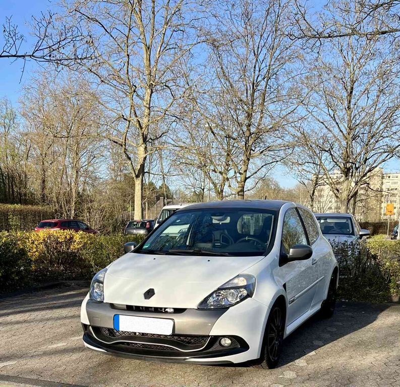 Clio