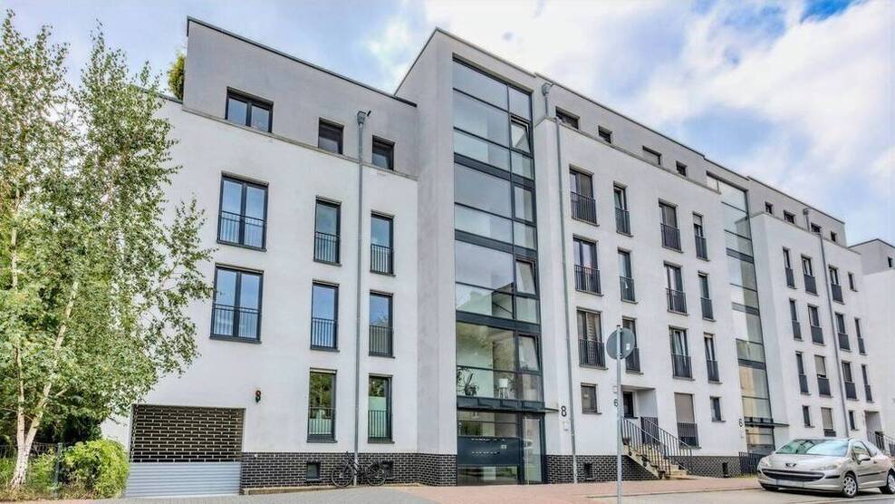 Exklusive Garten-Maisonette-Wohnung. Garten -Top Ausstattung - Garage 3 zimmer