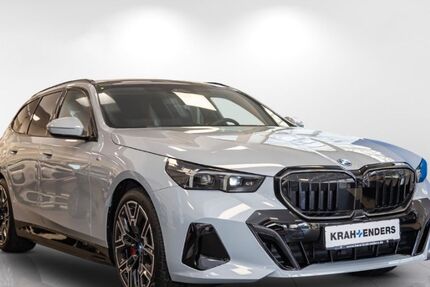 BMW i5 14.900 km 66.690 € Wiesbaden 65203
