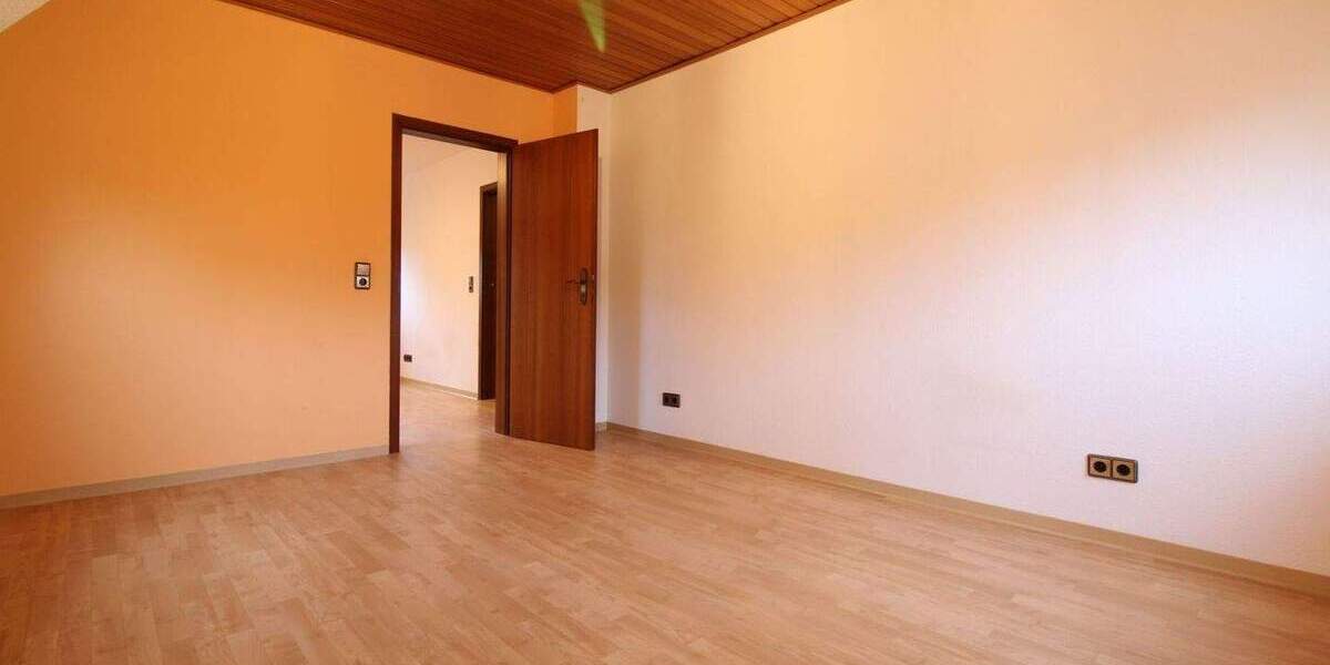 Etagenwohnung Eltville am Rhein Eltville - 3 Zimmer, 73 m&sup2;, 289.000&euro; | Angebot:25074077