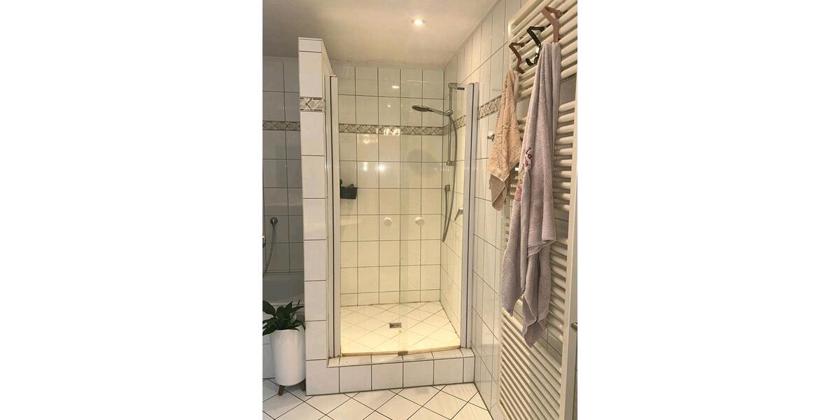 Haus auf Hofreite zu vermieten für PrivatGewerblich 6 zimmer