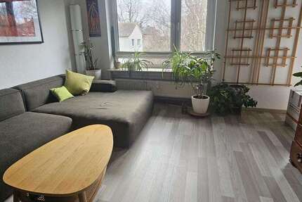 Wohnung Wiesbaden Biebrich - 3 Zimmer, 73 m&sup2;, 1.022&euro; | Angebot:25256556