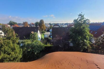 Maisonette-Wohnung in Rüsselsheim-Bauschheim *provisionsfrei* 3.5 zimmer