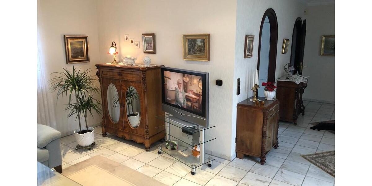 Bungalow Frankfurt am Main Nied - 4 Zimmer, 108 m&sup2;, 690.000&euro; | Angebot:24626579