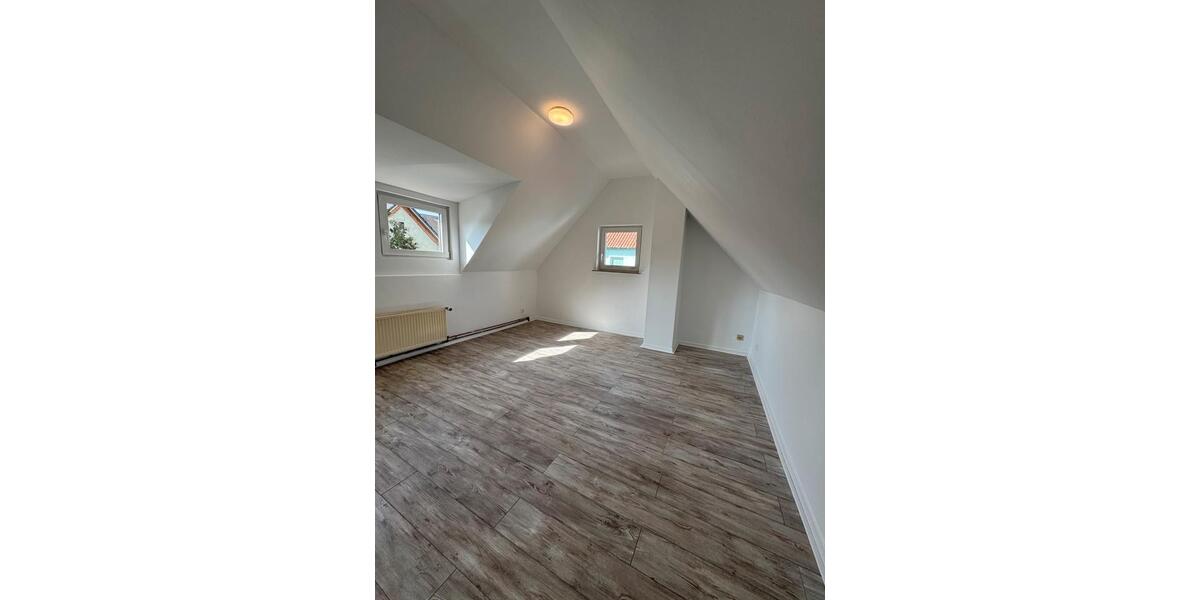 Maisonettenwohnung Taunusstein - 2.5 Zimmer, 81 m&sup2;, 1.250&euro; | Angebot:25435479