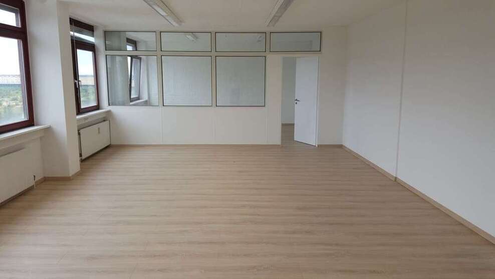 Büro in Frankfurt 350 € 19 m²