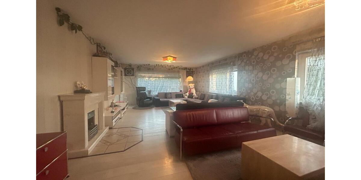 Etagenwohnung Kelsterbach - 4 Zimmer, 95 m&sup2;, 2.300&euro; | Angebot:26671577