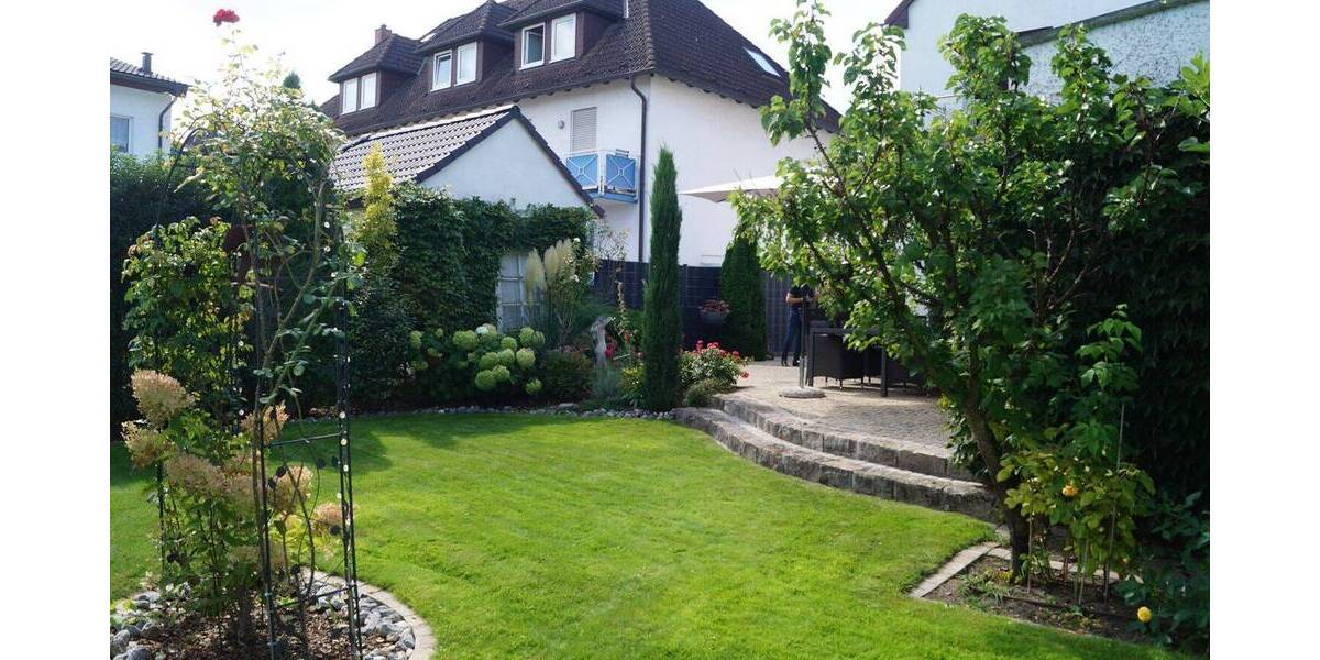 Einfamilienhaus Groß Gerau Groß-Gerau - 8 Zimmer, 193 m&sup2;, 777.000&euro; | Angebot:25814981
