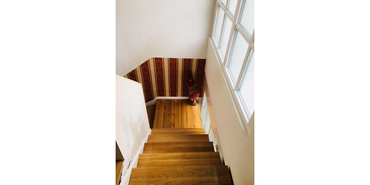 Einfamilienhaus Mainz Mombach - 8 Zimmer, 180 m&sup2;, 750.000&euro; | Angebot:27181980