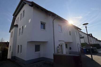 Haus Saulheim - 9 Zimmer, 215 m&sup2;, 725.000&euro; | Angebot:25395023