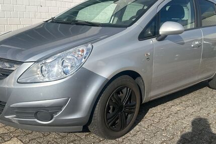 Opel Corsa 160.000 km 1.990 &euro; Mörfelden Walldorf 64546