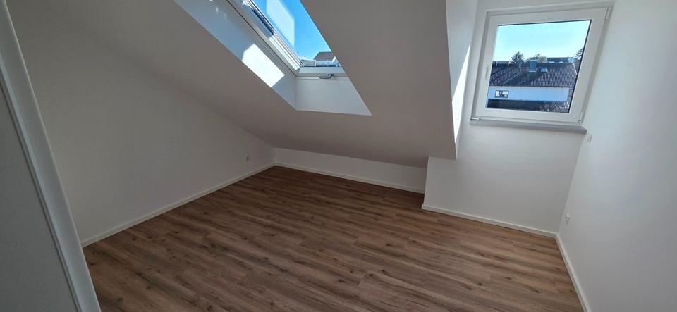 Dachgeschoßwohnung Mörfelden-Walldorf Walldorf - 2 Zimmer, 57 m&sup2;, 1.140&euro; | Angebot:26042492