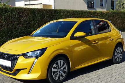 Peugeot 208 35.000 km 12.250 € Klingelbach 56368