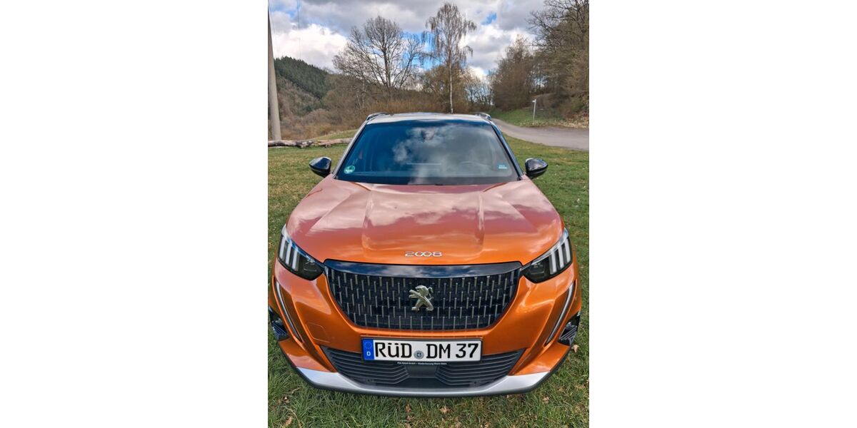 Peugeot 2008 59.000 km 15.800 &euro; Schlangenbad 65388