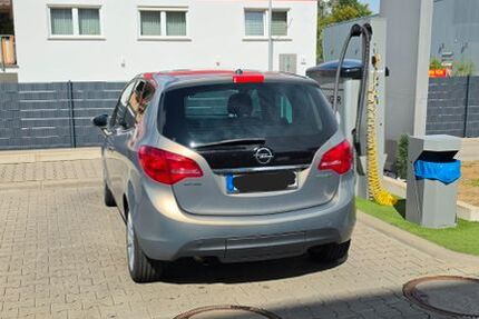 Opel Meriva 96.000 km 5.450 &euro; Taunusstein 65232