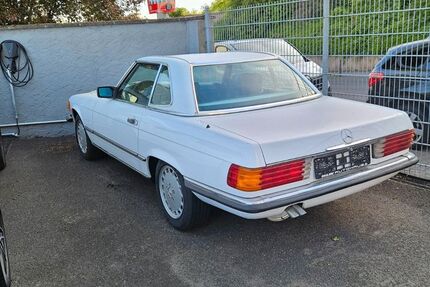 Mercedes-Benz 560 260.000 km 14.900 &euro; Kelsterbach 65451