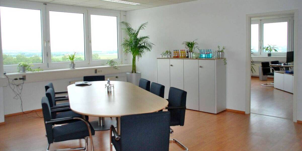 Gewerbeobjekt Steinbach (Taunus) - 599&euro; | Angebot:26797362