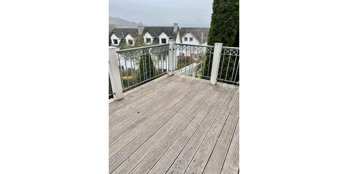 helle großzügige Doppelhaushälfte in Ortsrandlage von Oberseelbach *von privat* 5 zimmer