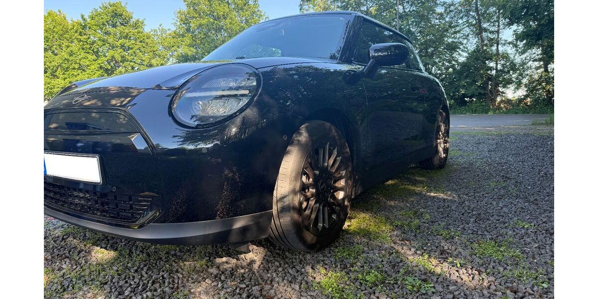 Mini Cooper E 12.681 km 25.900 &euro; Oberursel 61440