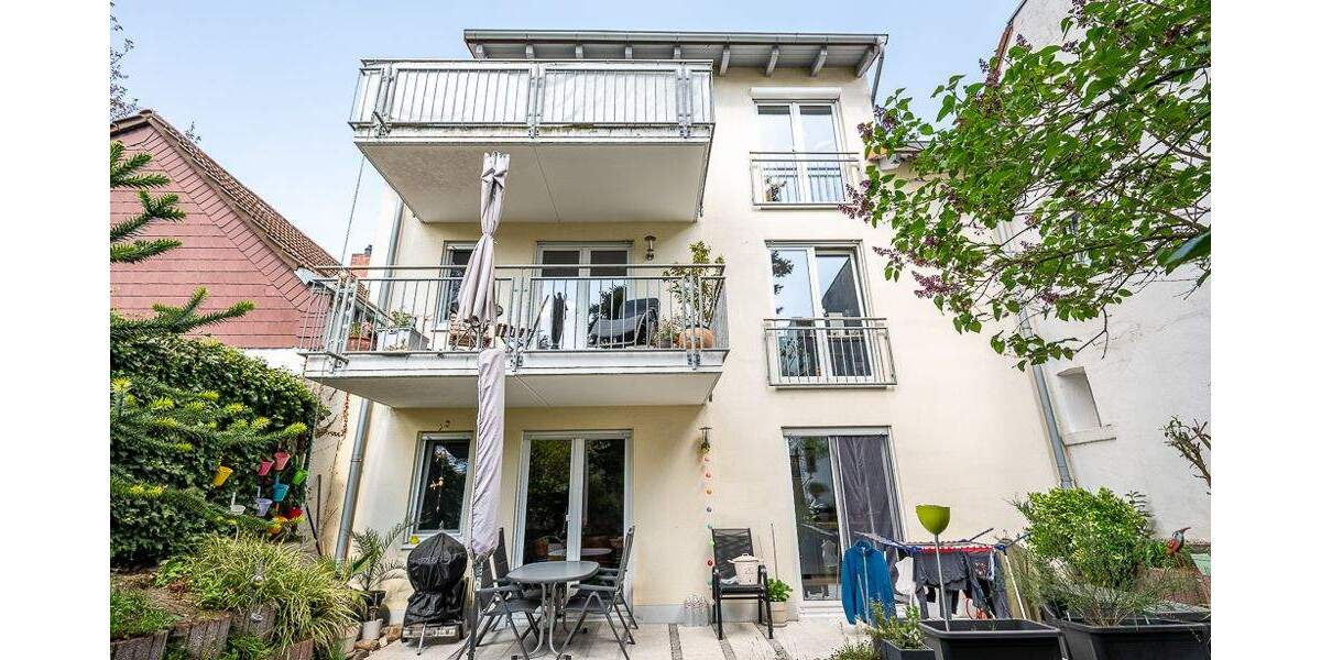 Frei ab Februar 2026: 95 m²-Wohnung - Baujahr 2005 - mit eigenem Gärtchen in Ortskernlage 3 zimmer