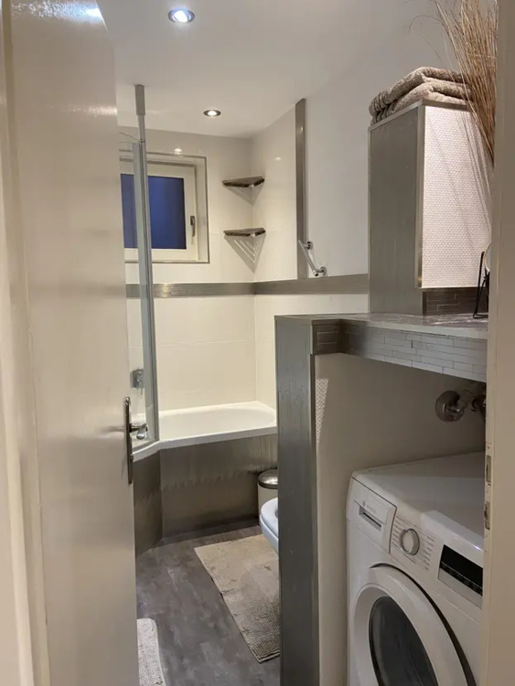 Stilvolle 3-Zimmer-Hochparterre-Wohnung mit gehobener Ausstattung in Bad Soden am Taunus