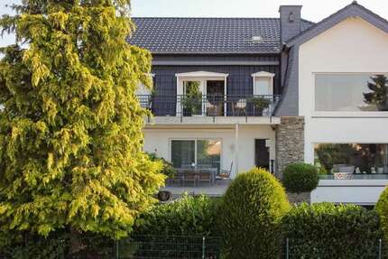 Haus Wiesbaden / Nordenstadt Nordenstadt - 10 Zimmer, 351 m&sup2;, 2.275.000&euro; | Angebot:27244129
