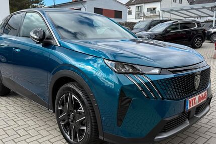 Peugeot 3008 4.600 km 27.300 € Hofheim am Taunus 65719