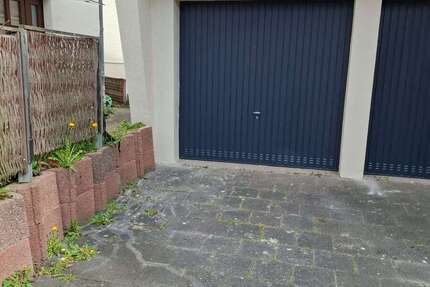 Garagen / Stellplätze Wiesbaden Bierstadt - 100&euro; | Angebot:26114620