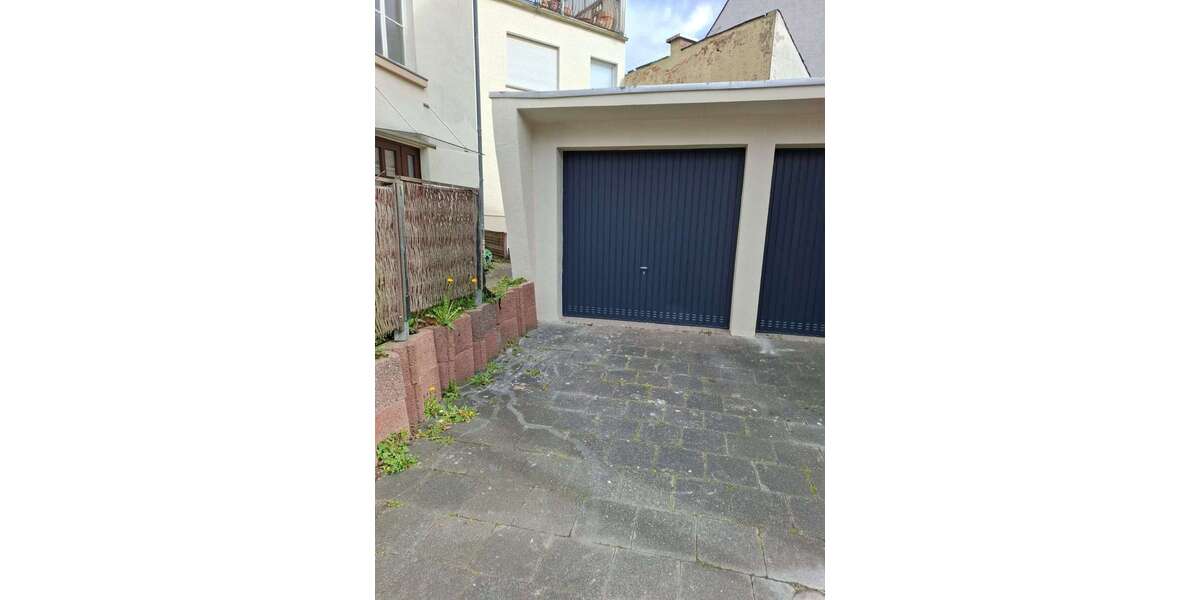 Garagen / Stellplätze Wiesbaden Bierstadt - 100&euro; | Angebot:26114620