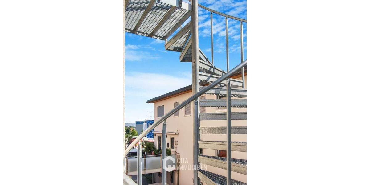 Wohnen & Arbeiten in Mainz-Hechtsheim: Moderne Wohn- und Gewerbeimmobilie mit Dachterrassen & Aufzug zimmer