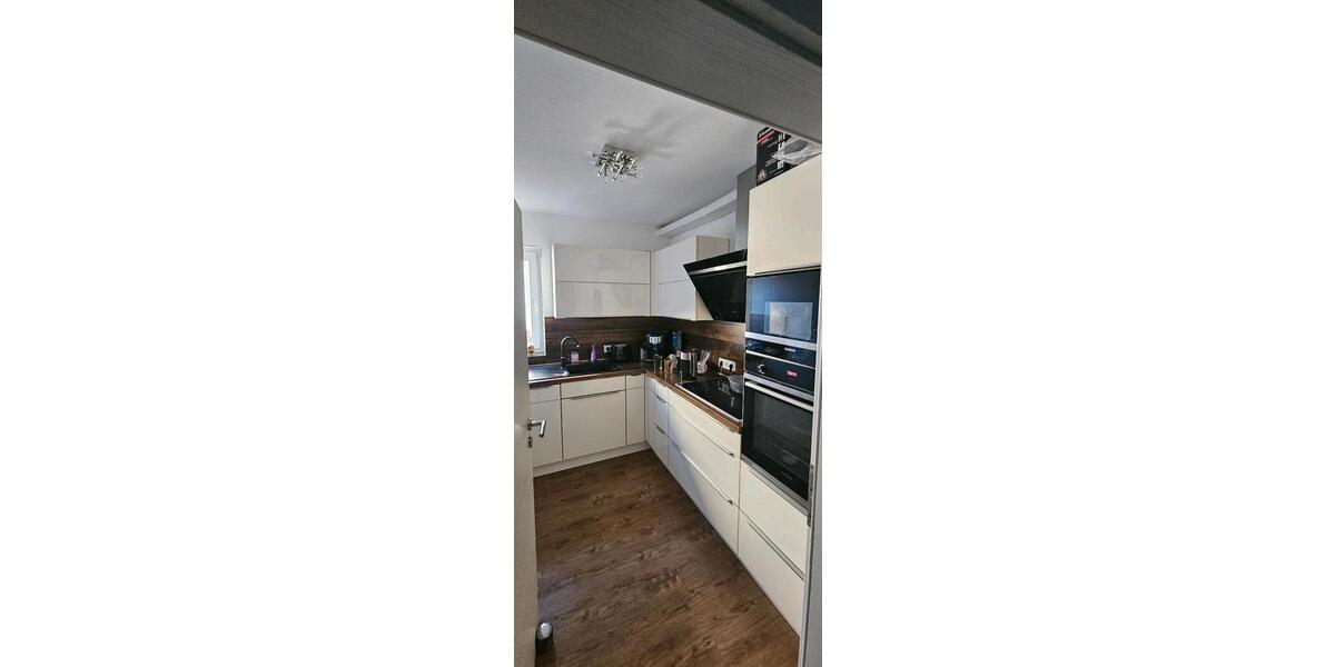 Eigentumswohnung in Top Lage mit überdachter Terasse und Sauna 5 zimmer