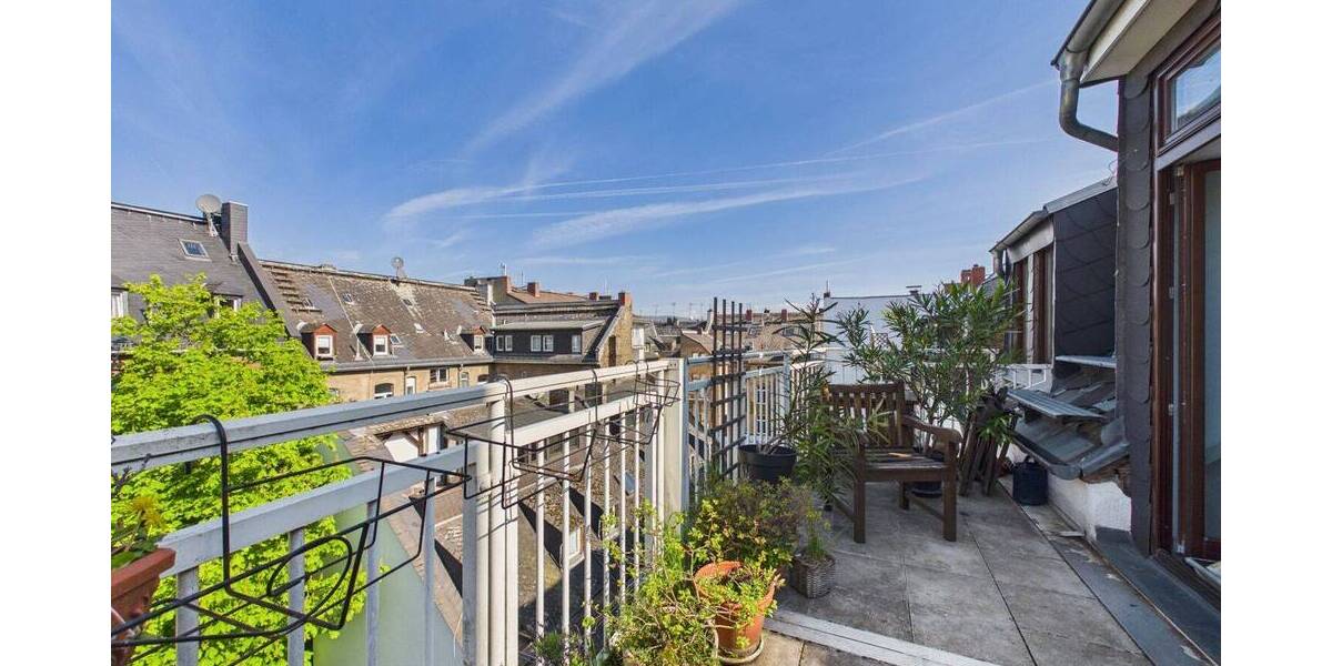 Etagenwohnung Wiesbaden Südost - 5 Zimmer, 121 m&sup2;, 529.000&euro; | Angebot:26528595