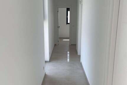 Wohnung Rüsselsheim - 3 Zimmer, 97 m&sup2;, 1.600&euro; | Angebot:27101097