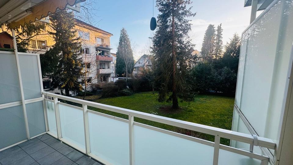 Hochparterre Wiesbaden Dotzheim - 3 Zimmer, 90 m&sup2;, 1.890&euro; | Angebot:26354957