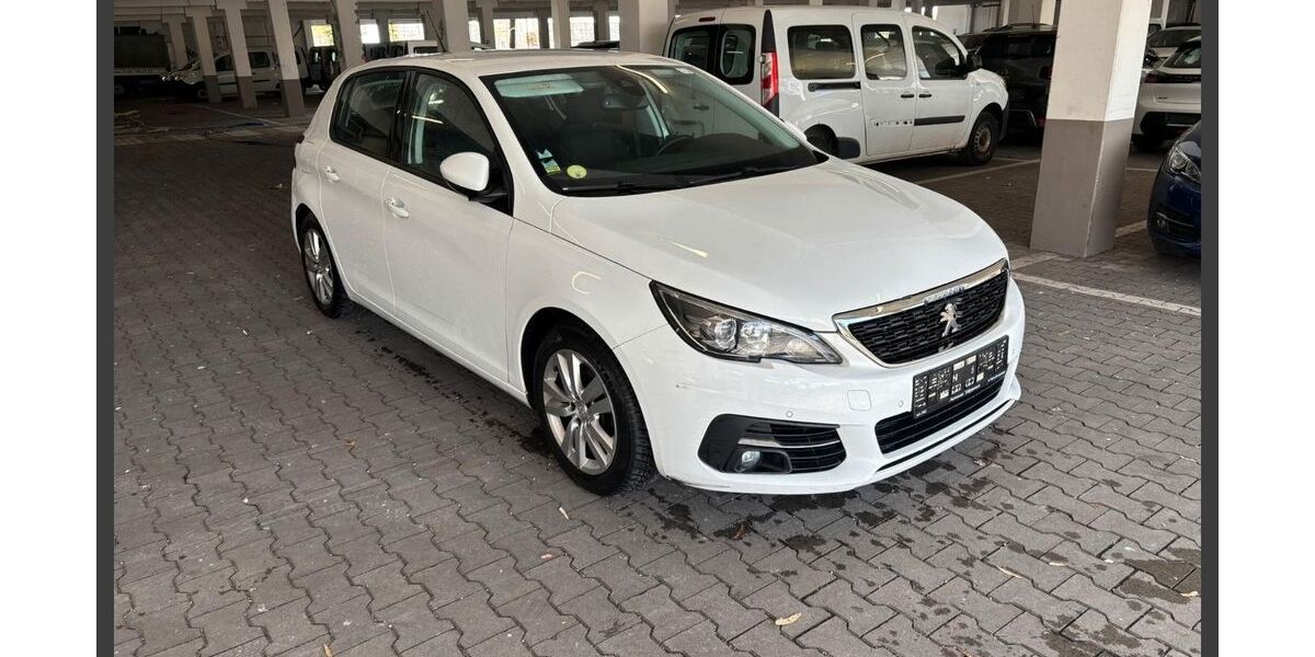 Peugeot 308 120.760 km 9.990 &euro; Mainz 55128