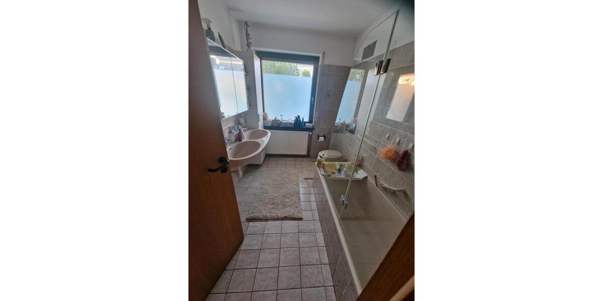 Doppelhaushälfte Mainz Gonsenheim - 6 Zimmer, 128 m&sup2;, 610.000&euro; | Angebot:27230337