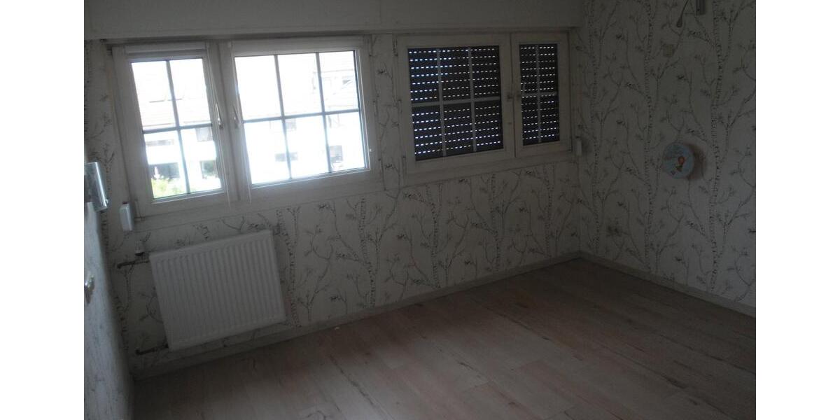 Erdgeschoßwohnung Flörsheim am Main - 4 Zimmer, 84 m&sup2;, 238.000&euro; | Angebot:26132555