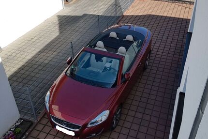 Volvo C70 113.500 km 17.900 &euro; Mörfelden-Walldorf 64546