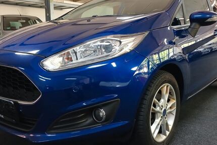 Ford Fiesta 169.300 km 5.900 € Rüsselsheim 65428
