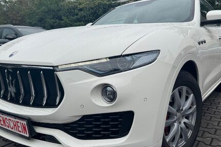 Maserati Levante 162.000 km 29.900 &euro; Mainz 55120