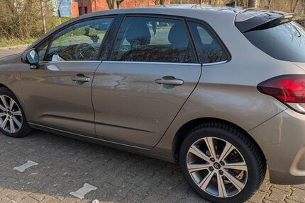 Citroen C4 130.000 km 6.700 &euro; Wiesbaden 65195