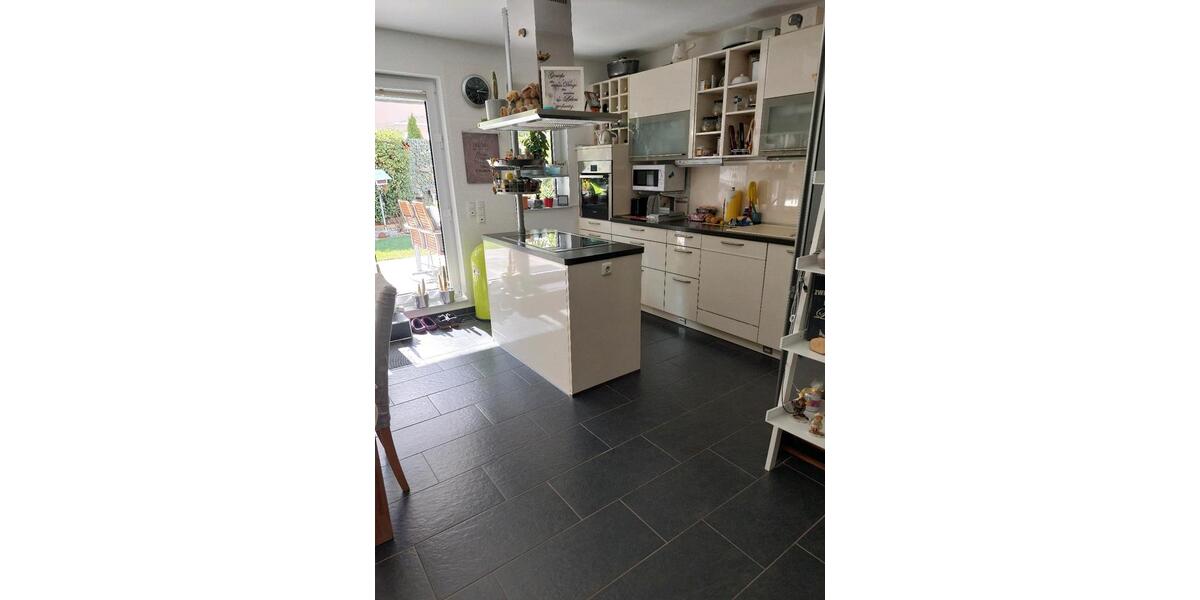 Erdgeschoßwohnung Büttelborn - 3 Zimmer, 85 m&sup2;, 393.000&euro; | Angebot:25394623