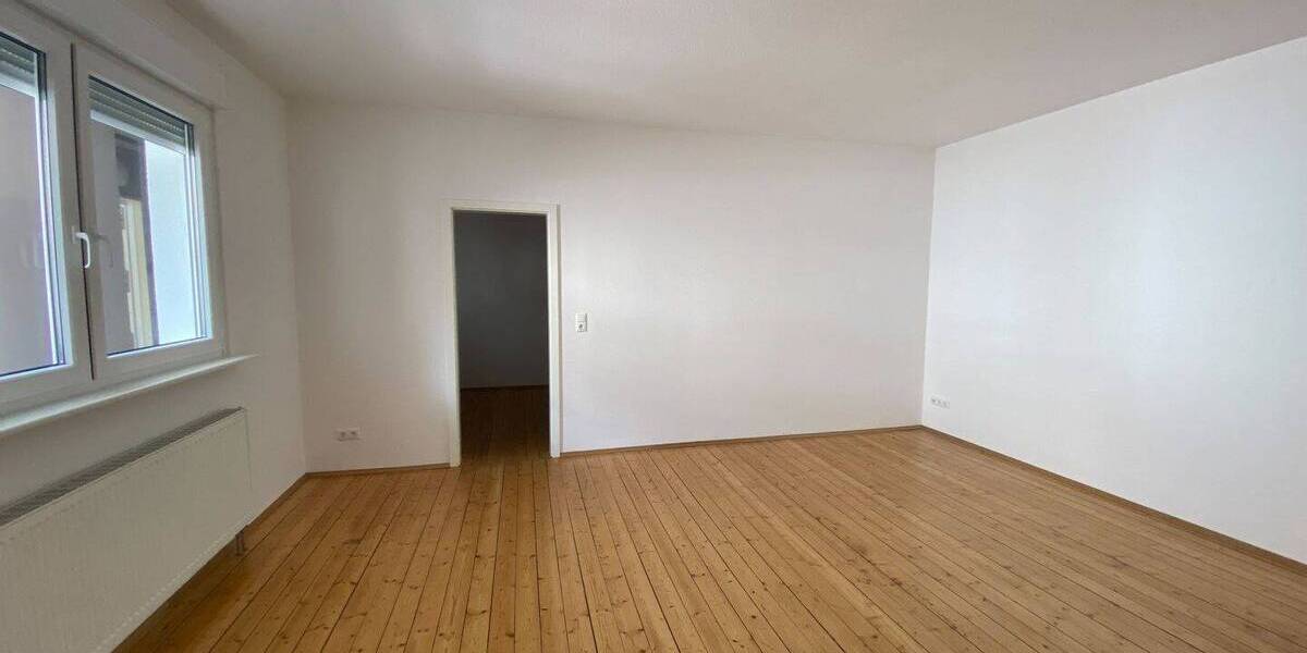 Etagenwohnung Mainz Weisenau - 2 Zimmer, 65 m&sup2;, 900&euro; | Angebot:26879012
