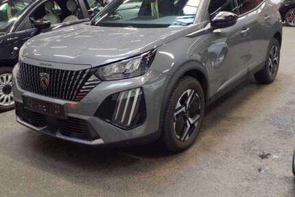 Peugeot 2008 35.875 km 18.966 &euro; Rüsselsheim 65428
