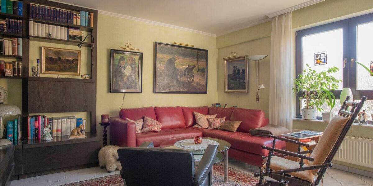 Etagenwohnung Steinbach (Taunus) - 3 Zimmer, 79 m&sup2;, 325.000&euro; | Angebot:26017481