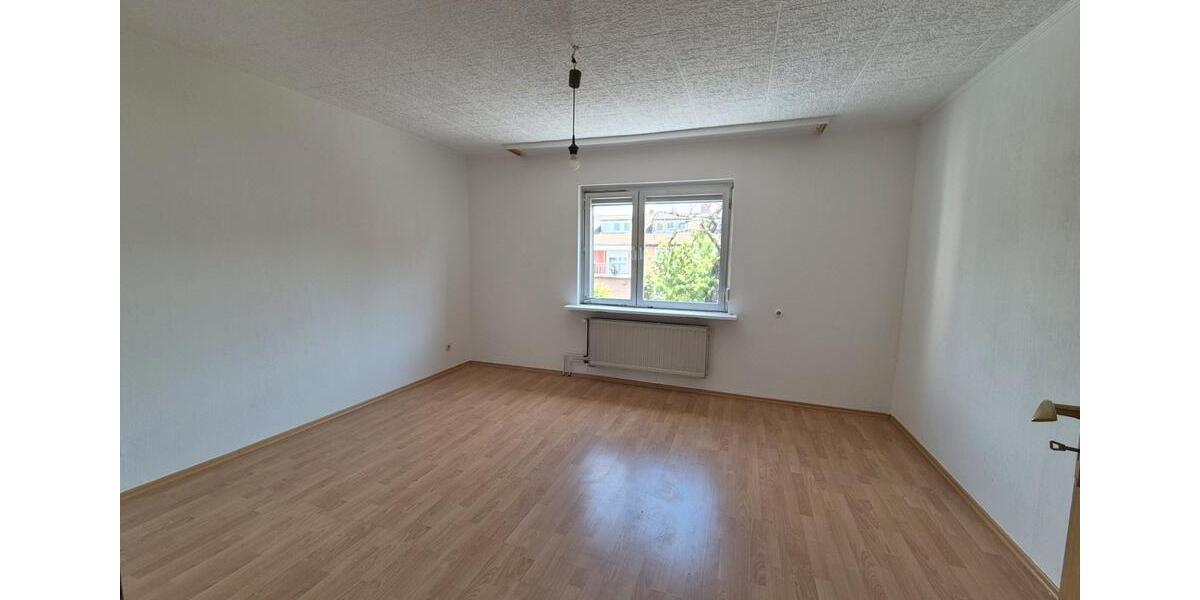 Reihenhaus Frankfurt am Main Gallus - 4 Zimmer, 100 m&sup2;, 1.799&euro; | Angebot:26554825